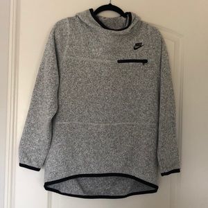 Nike pullover